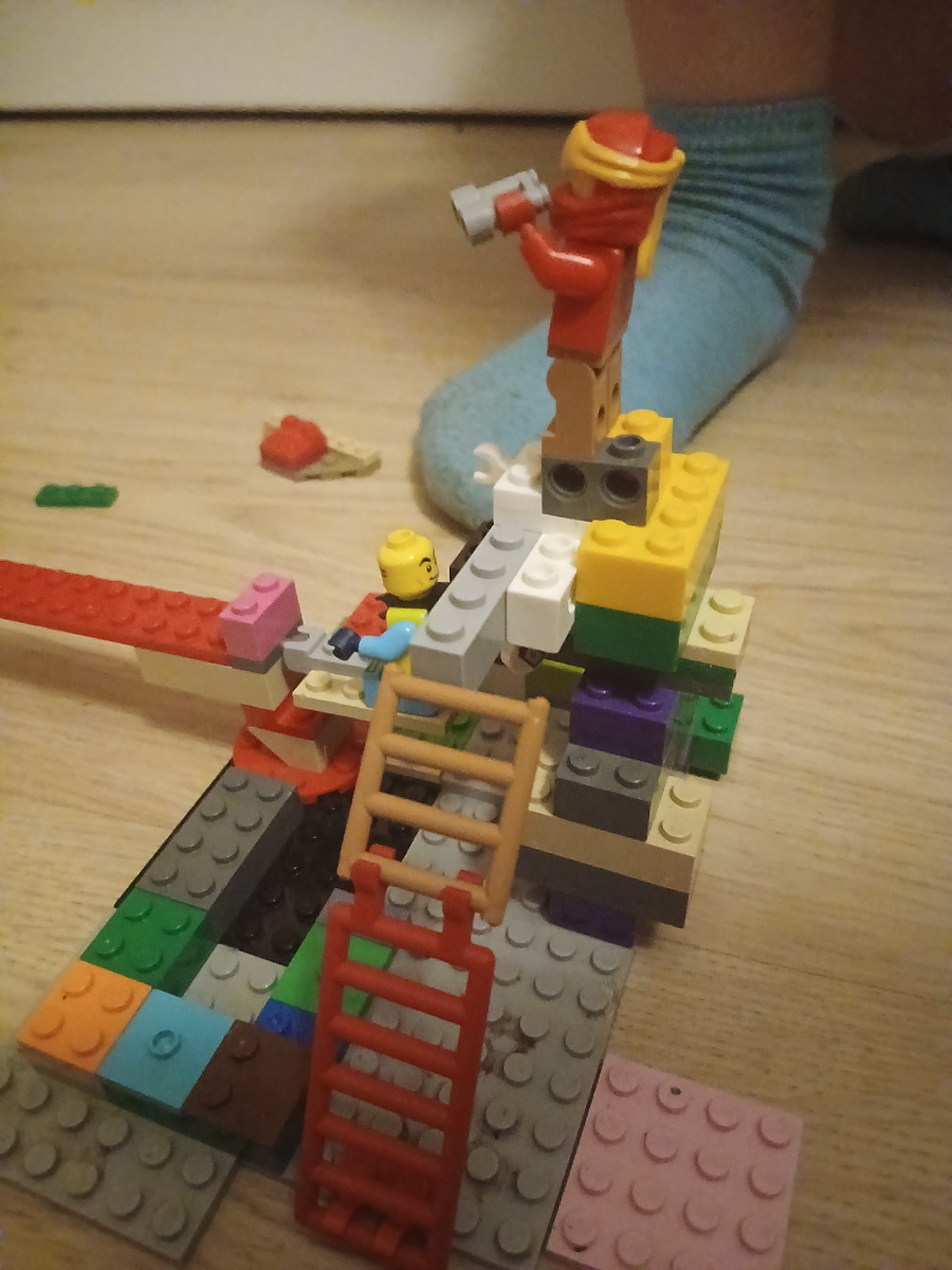 Контентмейкер)