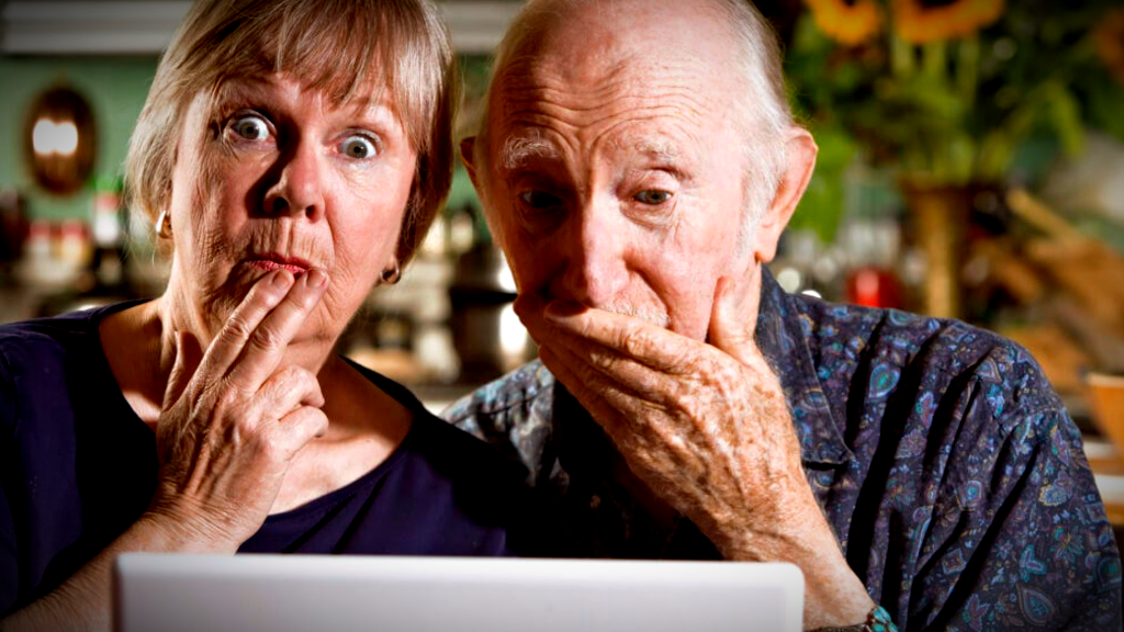 Даже большой стаж для пенсии могут значительно "урезать" в СФР, когда вы обратитесь за выплатами