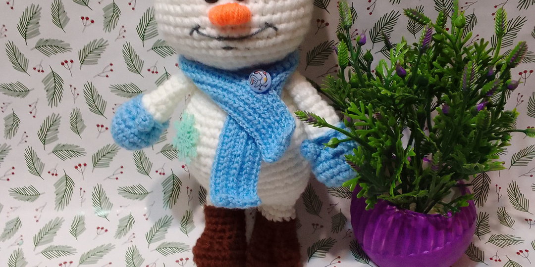 Вяжем снеговика крючком ⛄. Подробное описание.