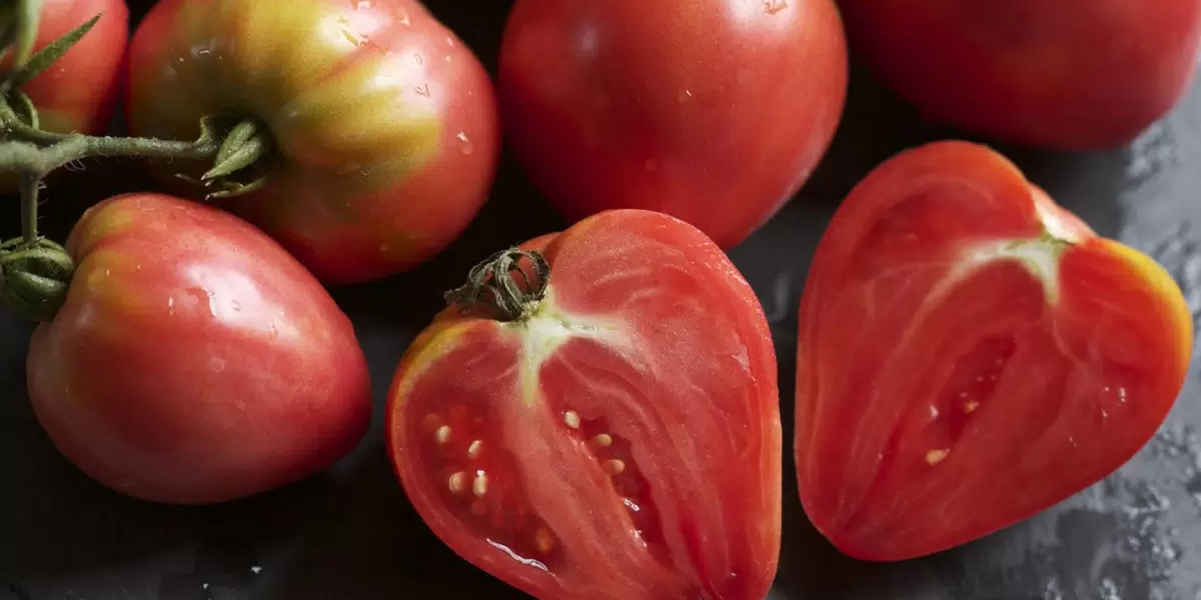 Лучшие сорта мясистых сочных сладких сортов помидоров