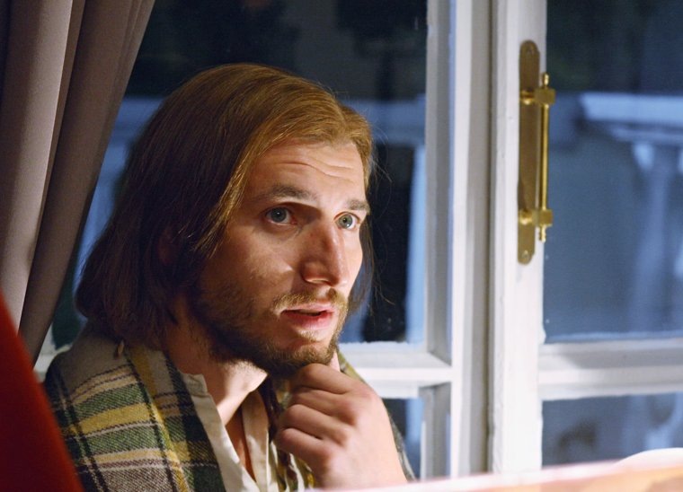 Актер Александр Устюгов в роли Базарова во время съемок четырехсерийного фильма «Отцы и дети» Фото: Рюмин Александр/TASS