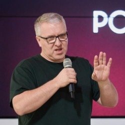    — Официальная информация в основном опирается на открытые источники. Реальный рынок инвестиций на 60% больше, чем это отражено в официальной статистике. Множество сделок совершается «под ковром», то есть о них не сообщается публично, поэтому получить информацию крайне сложно. Основная причина — инвесторы не хотят «светить» своими деньгами, особенно это касается частных, негосударственных инвесторов, которых сейчас большинство, — рассказал Таранов в разговоре с «Реальным временем».