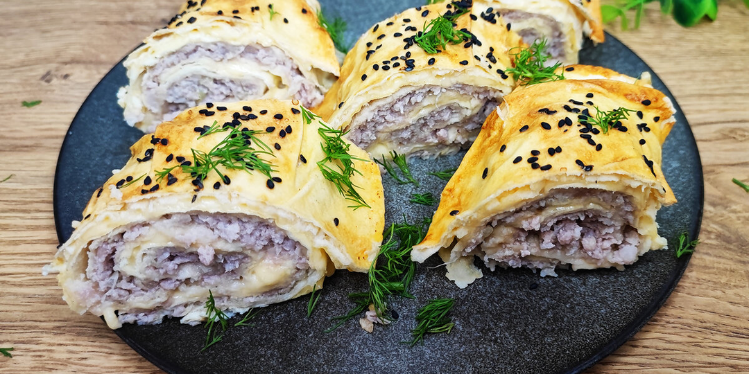 Семейный хит: сочный рулет из лаваша, который не приедается никогда