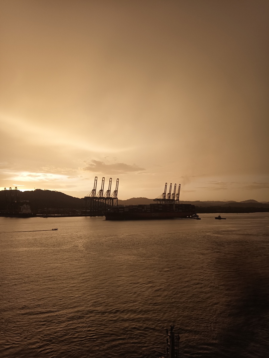 В порту Бальбоа