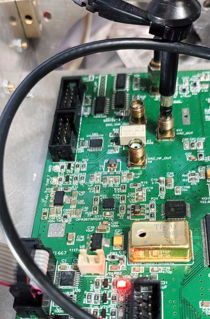 Однозначно проверяем выход с материнской платы