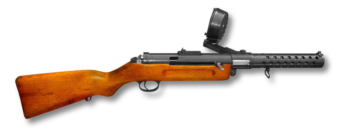 MP18 времен Первой Мировой Войны с барабанным магазином