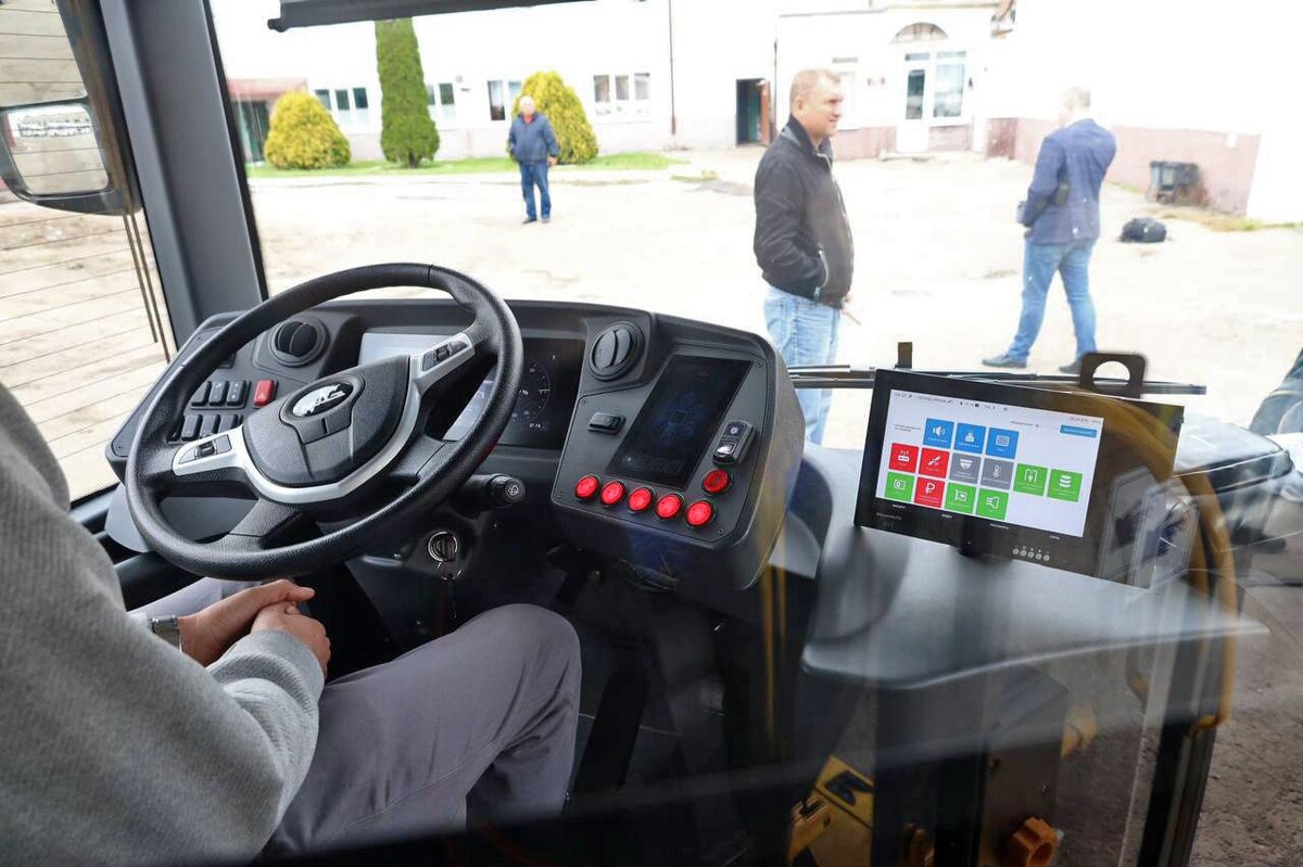 Главное преимущество электробуса, которое отметили пассажиры, плавность хода  📷
