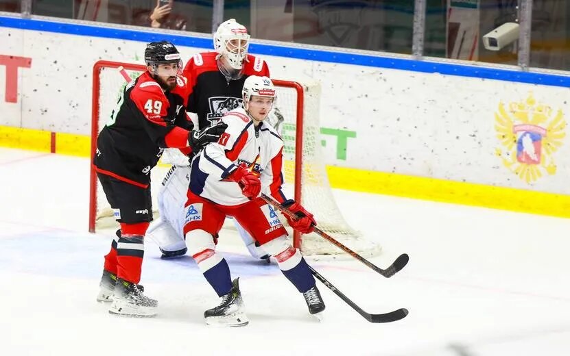    Победная серия хоккейной «Ижстали» прервалась в Альметьевске