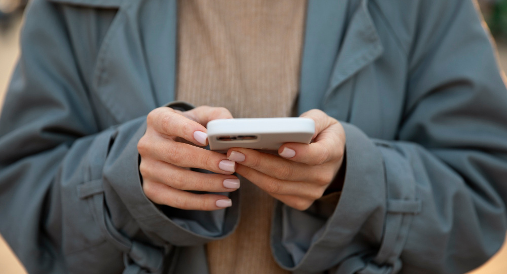 Почему тарифы на мобильную связь меняются без вашего согласия: что делать абоненту