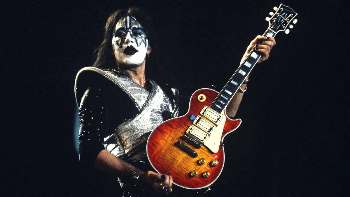   Tim Mosenfelder / Getty Images- Дэниел «Эйс» Фрейли