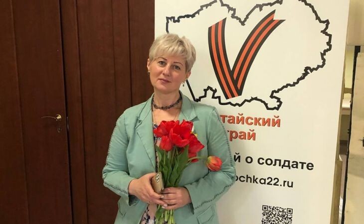 Елена Шамарина. Фото: волонтерская группа "Весточка из дома — с заботой о солдате"