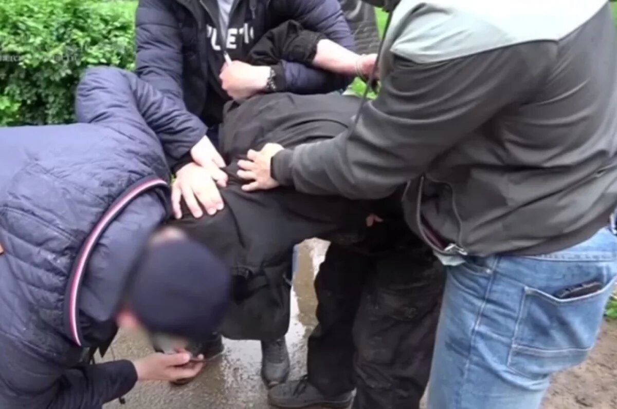    ФСБ провела спецоперацию по ликвидации крупного наркоканала в Магнитогорске