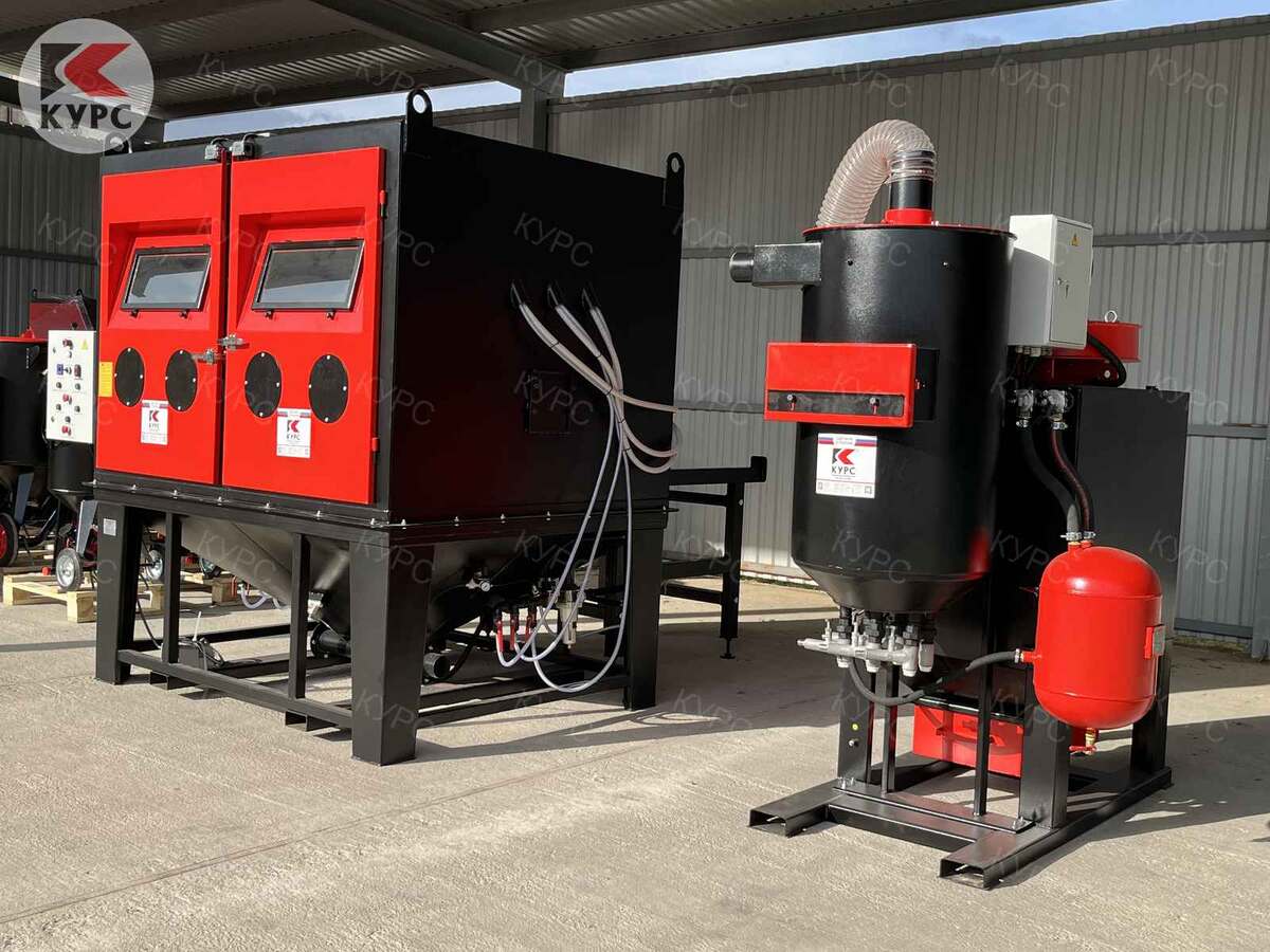 Фронтальная сторона камеры и установка фильтрации и рекуперации абразива