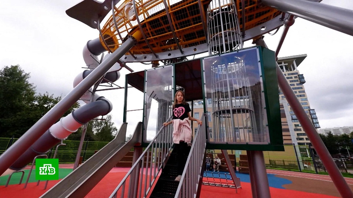    В Москве завершили основные работы по благоустройству дворов в этом году