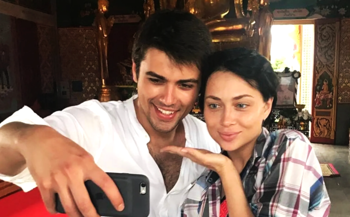 на фото Настасья Самбурская и Кирилл Дыцевич