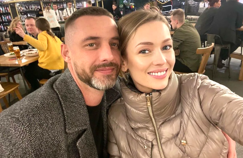 на фото Евгения Лоза и Антон Батырев