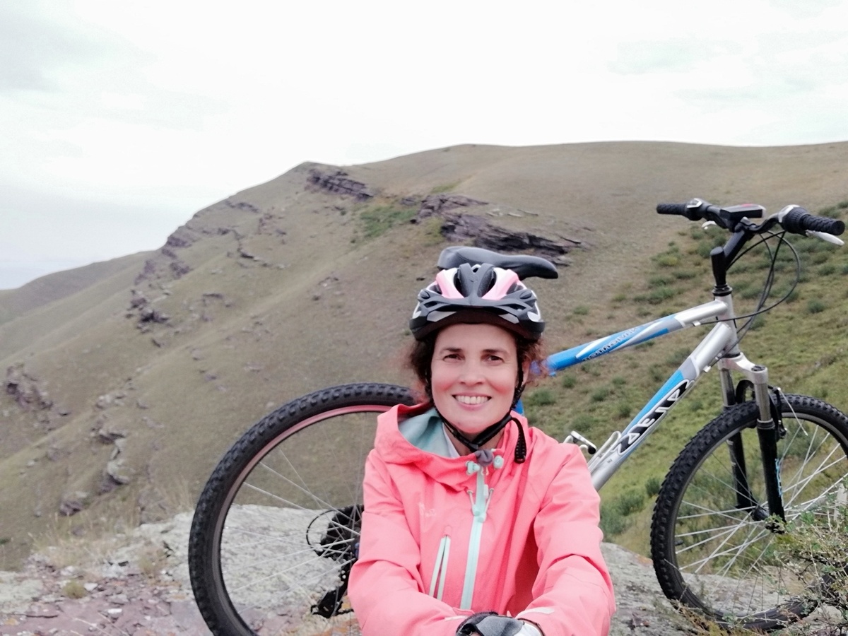 А ещё Ирина очень любит путешествовать на велосипеде. В одной из последних поездок она преодолела 274 километра