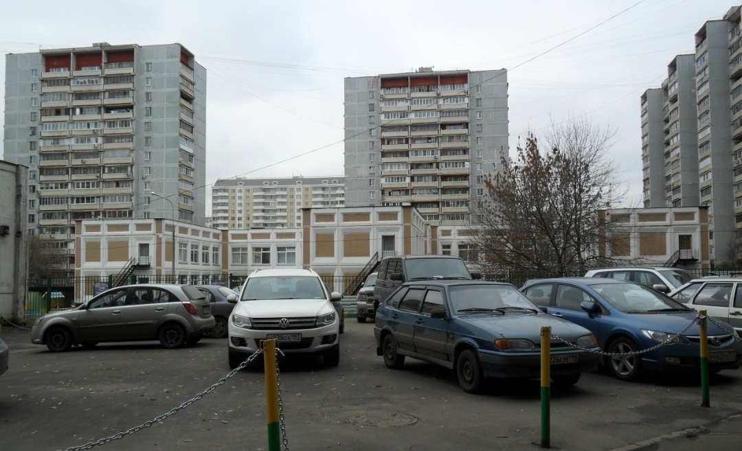 VI-52 второго варианта на Заревом проезде. Фото - vk.com/tiparh