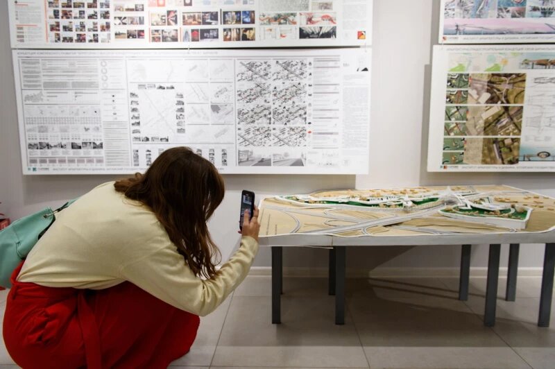 Листайте вправо, чтобы увидеть больше изображений