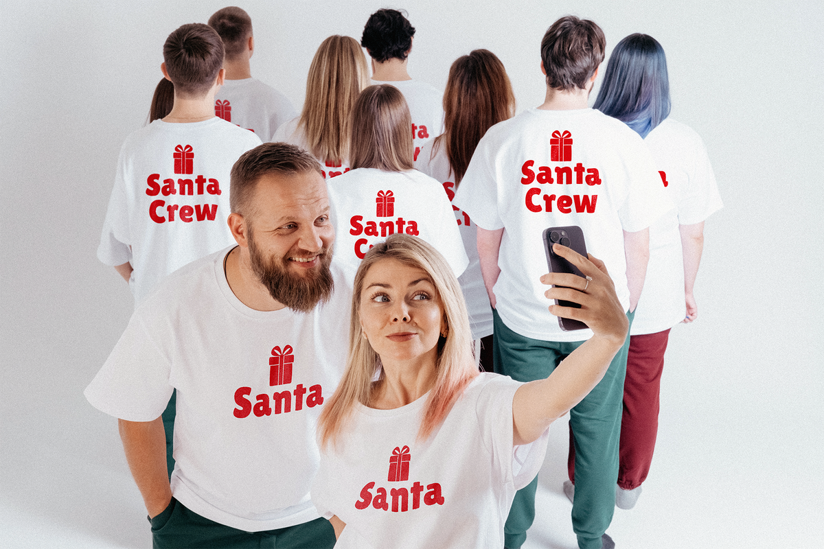 Пример корпоративного мерча на Новый год
