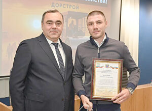 С.В. Рожков и Е.А. Вакалов. / Фото из архива компании «Дорстрой» Администратор  📷
