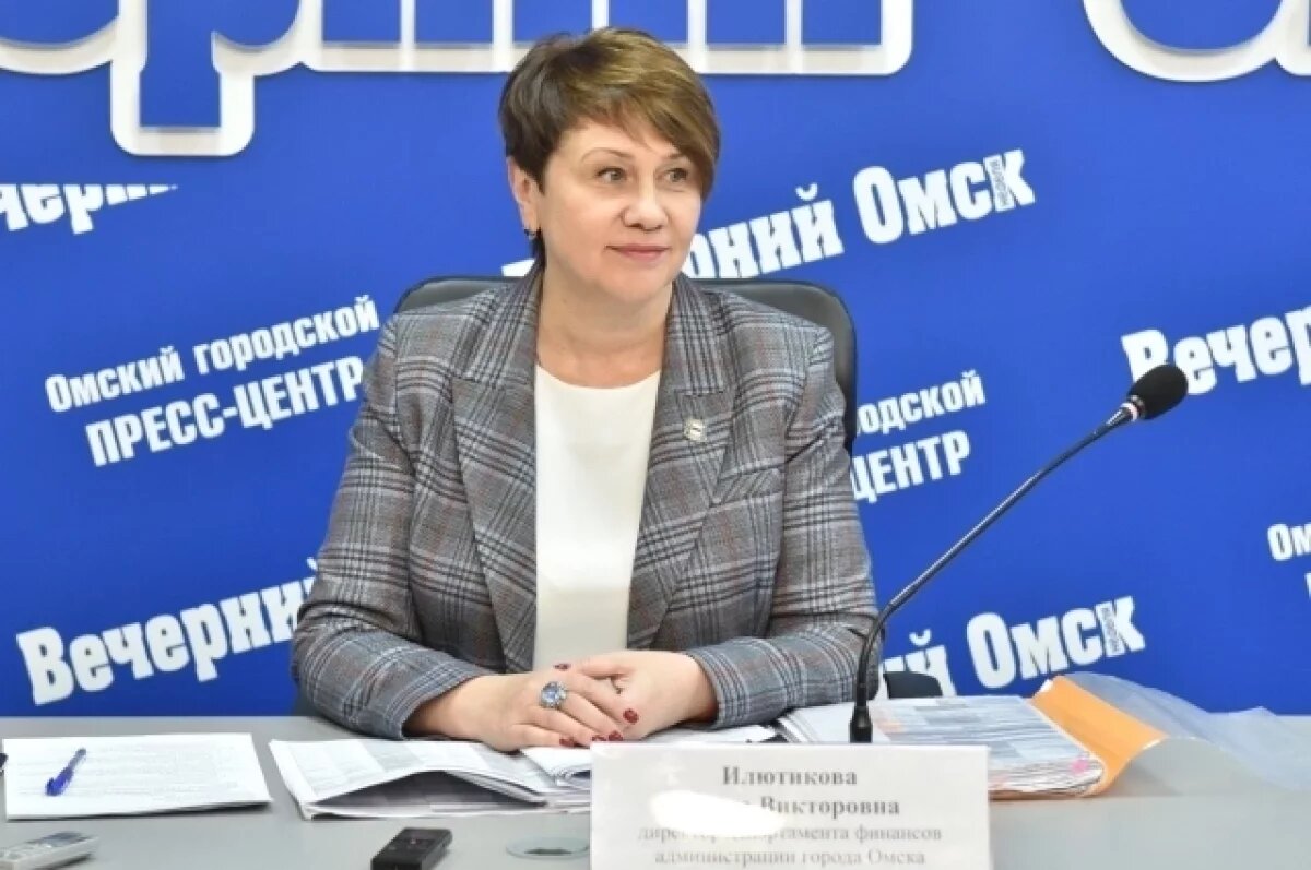    Омск впервые за 13 лет представил бездефицитный бюджет на будущий год