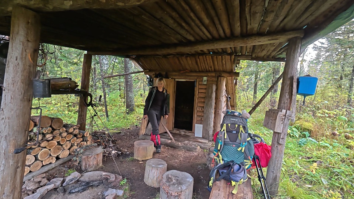 Избу затопило