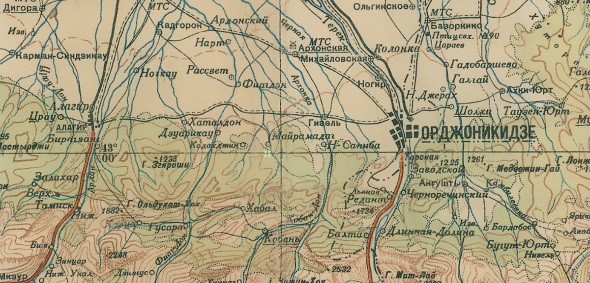 Фото с сайта http://www.etomesto.ru/map-rkka_ug-5/?y=42.997914&x=44.482163