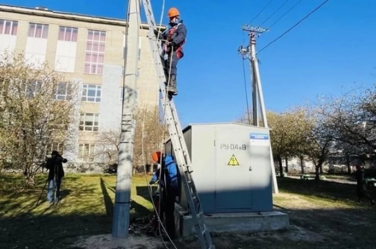    В АлтГТУ открыли тренировочный полигон для будущих энергетиков