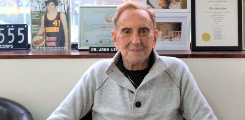 Австралиец Джон Левин ведёт активный образ жизни