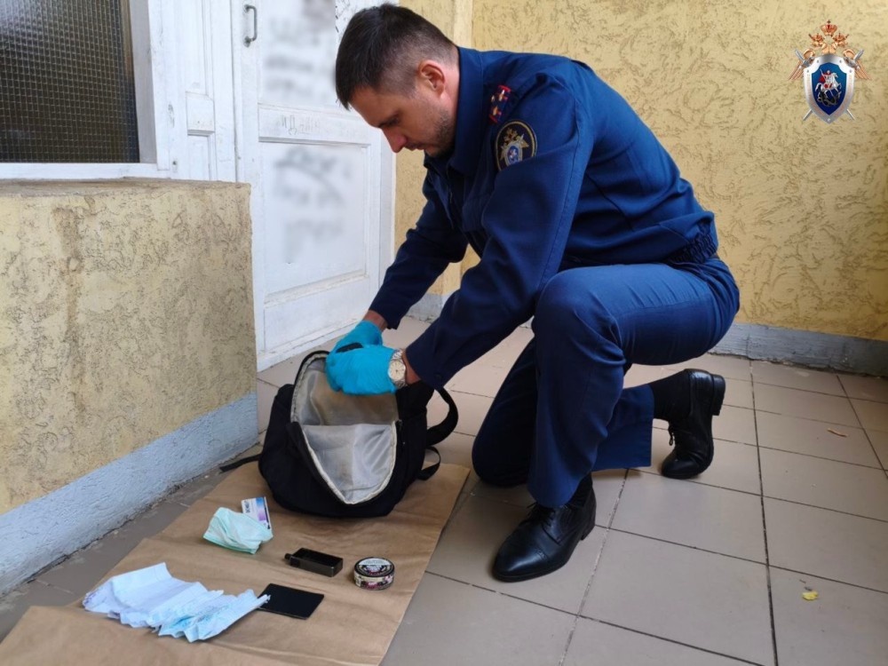    Подросток упал с балкона 17 этажа в Оренбурге