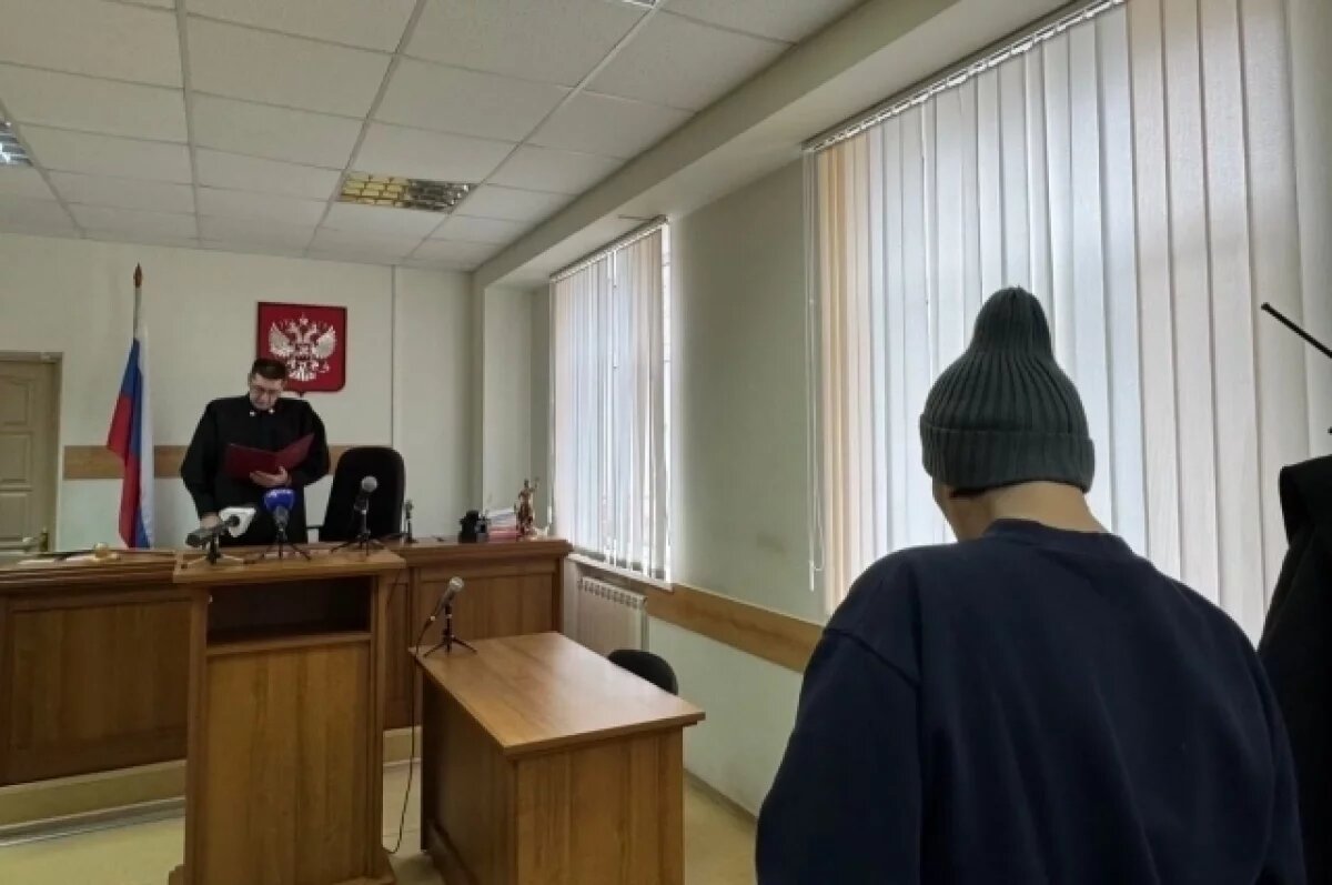    Жительницу Первоуральска отправили в колонию за избиения сына