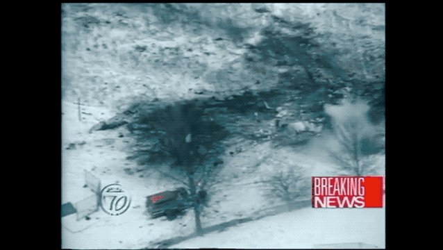 Кадры с места происшествия, снятые с вертолёта, продолжение. (WCBO 9 News)