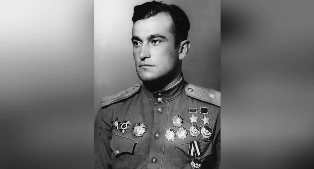 Источник Фото: Фонд имени Амет-Хана Султана