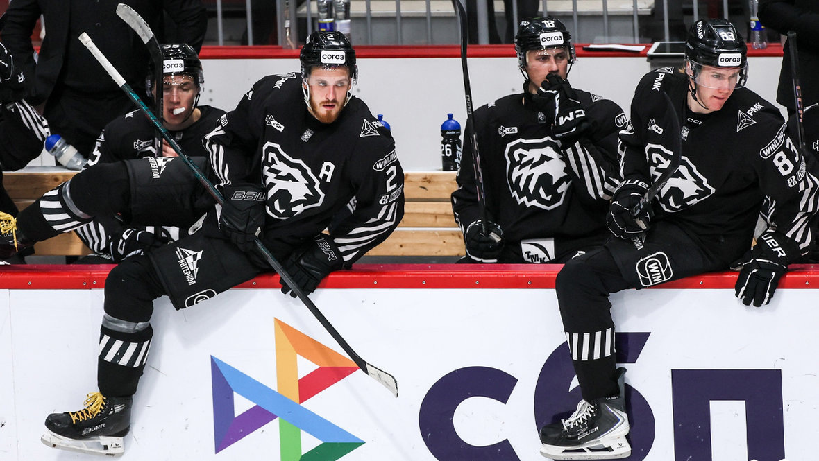 Смена звеньев в одном из матчей