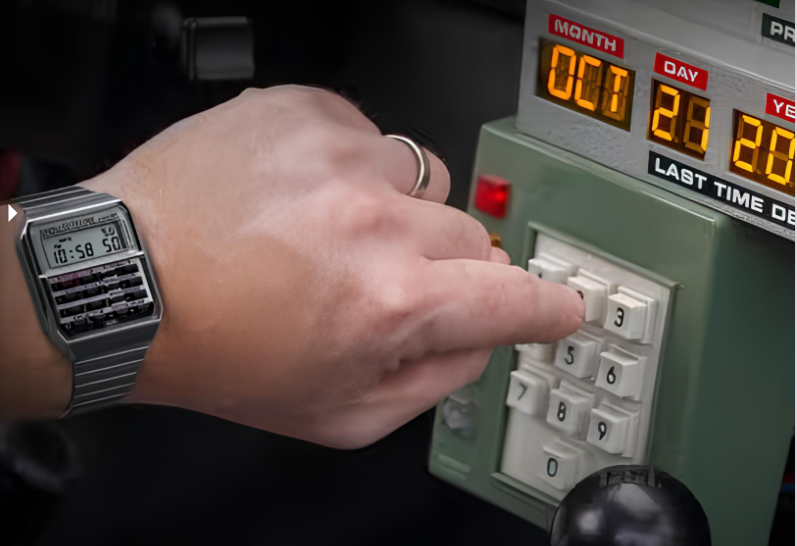    Casio возвращает на рынок культовые часы Марти Макфлая из «Назад в будущее»