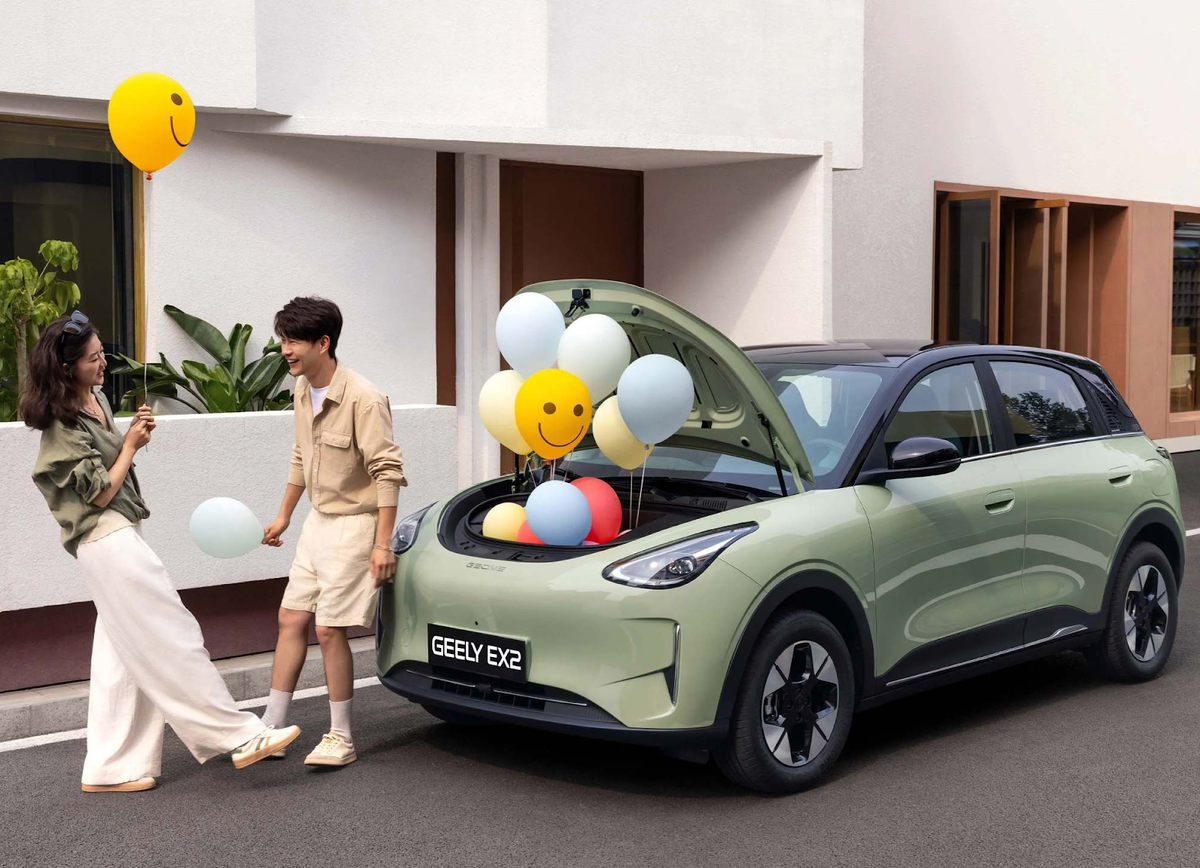 Самый популярный автомобиль в Китае по продажам в 2025 году – Geely EX2 (Xingyuan)