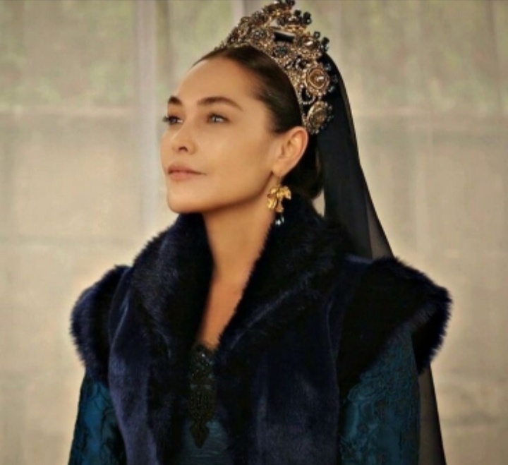                                    Сафие Султан 