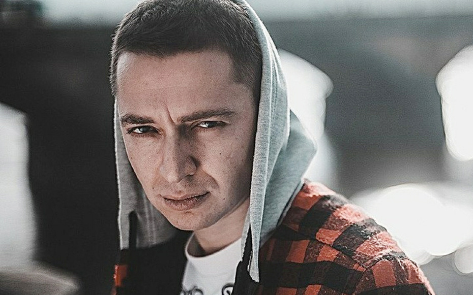    oxxxymiron. com/Global Look Press