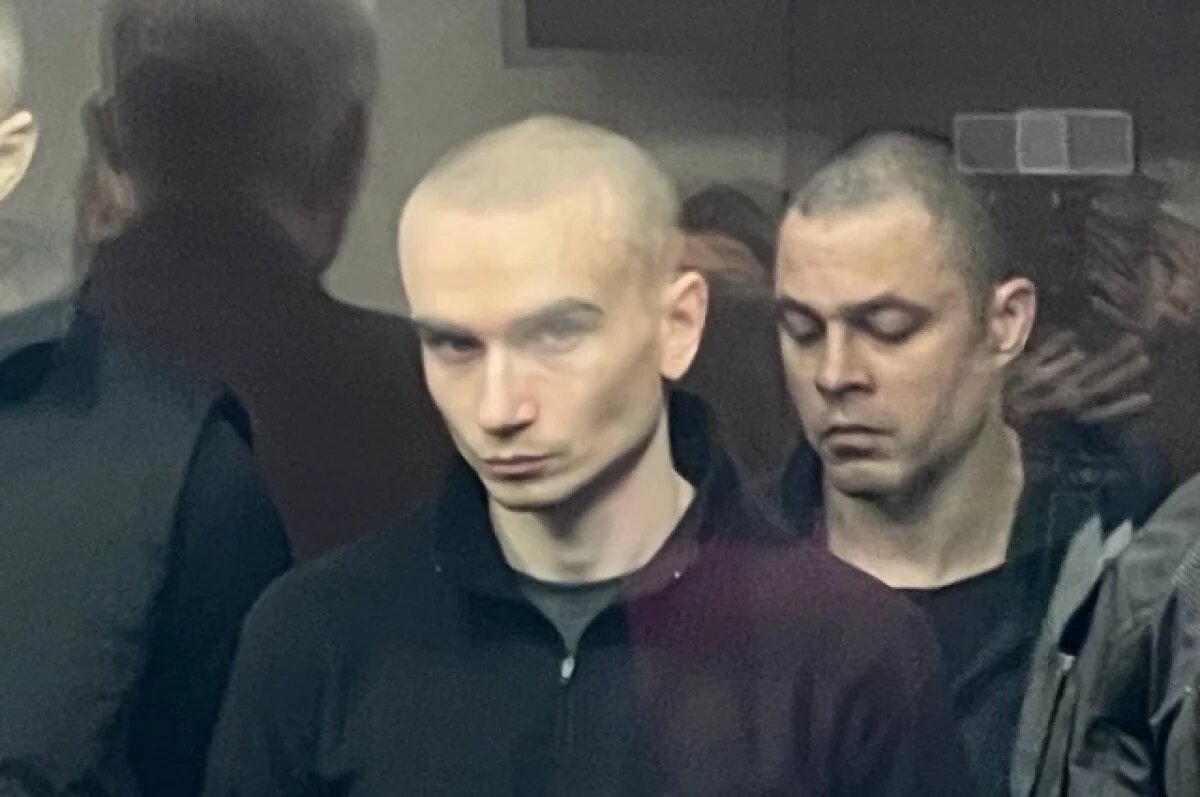    Лысые, как черти.