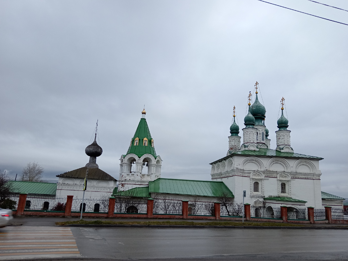 17.10.2025 7:58 Спасо-Преображенская церковь. 