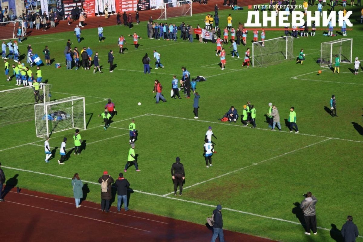    Мероприятие посвящено 100-летию со дня рождения народного артиста СССР Кирилла Лаврова и спортивного журналиста Валентина Семёнова