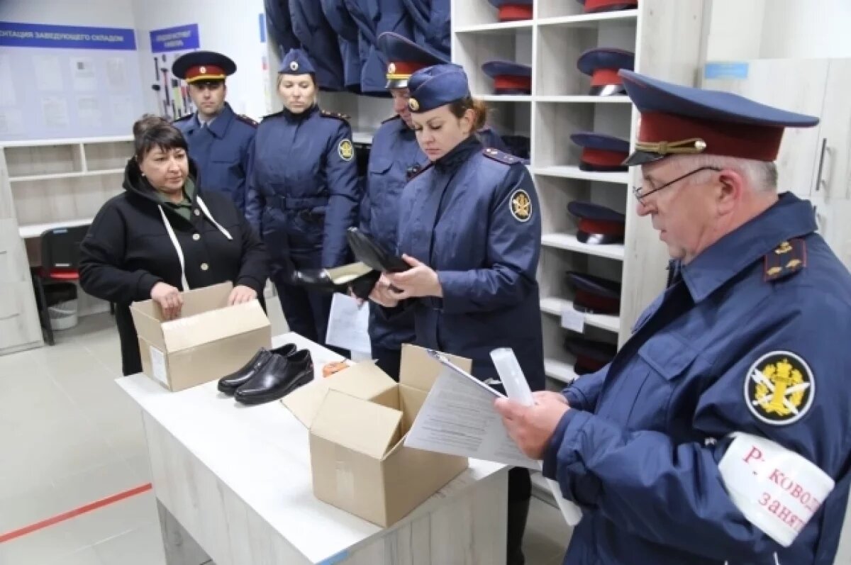    В омских колониях прошёл учебный сбор для сотрудников ФСИН