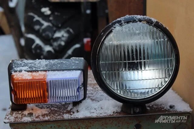    Можно ли менять самому лампочки в автомобиле?