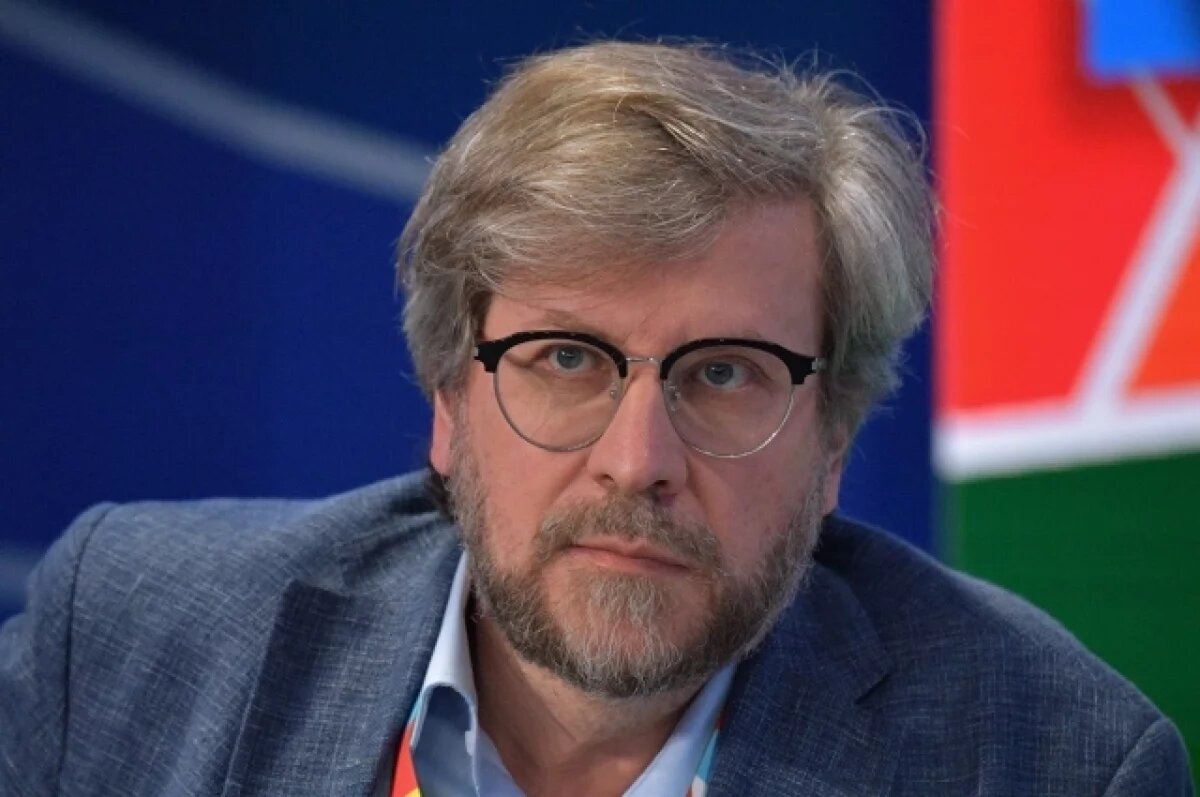    Федор Лукьянов.