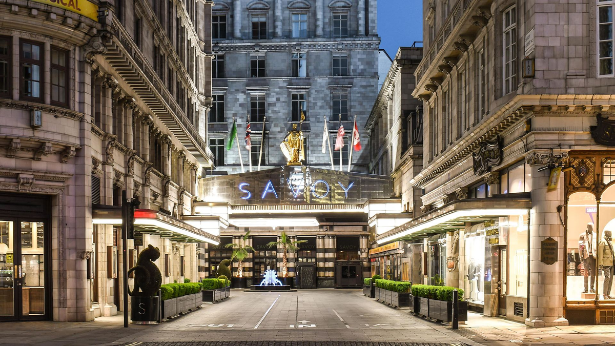 thesavoylondon.com