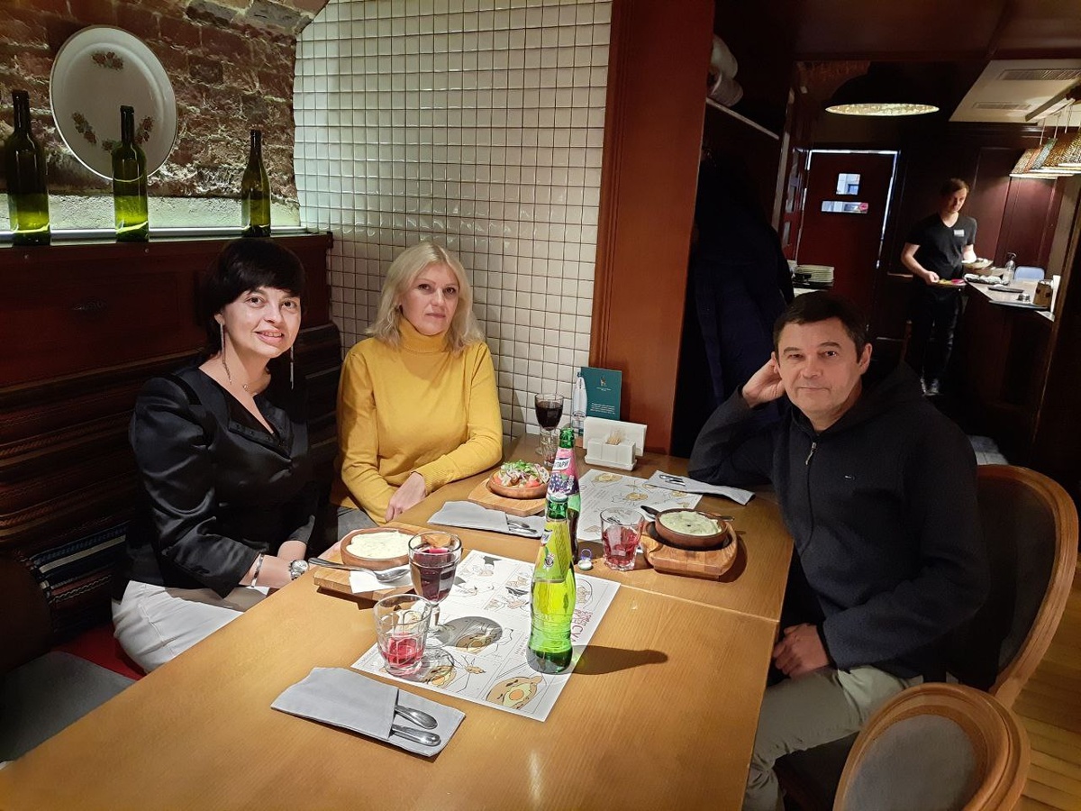 В "Сулико" на Казанской.