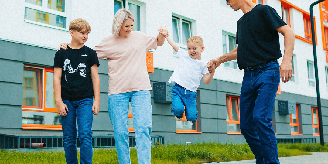 Ставка 12% и запрет на переезд: Объективный прогноз по Семейной ипотеке на 2026 год