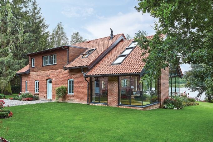 Чудесный пример! Семейная пара показала, как реконструировала 150-летний дом и превратила его в крутое жилище