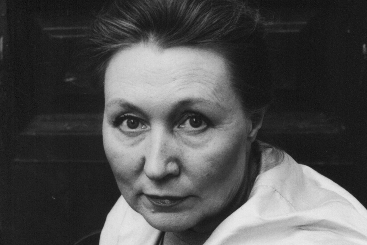     Умерла актриса фильма «Сладкая женщина» и сериала «Улицы разбитых фонарей» Людмила Егорова